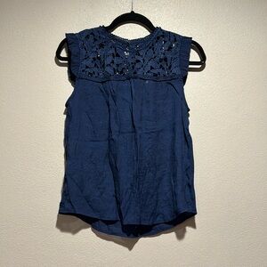 Mine lacey top tank blouse